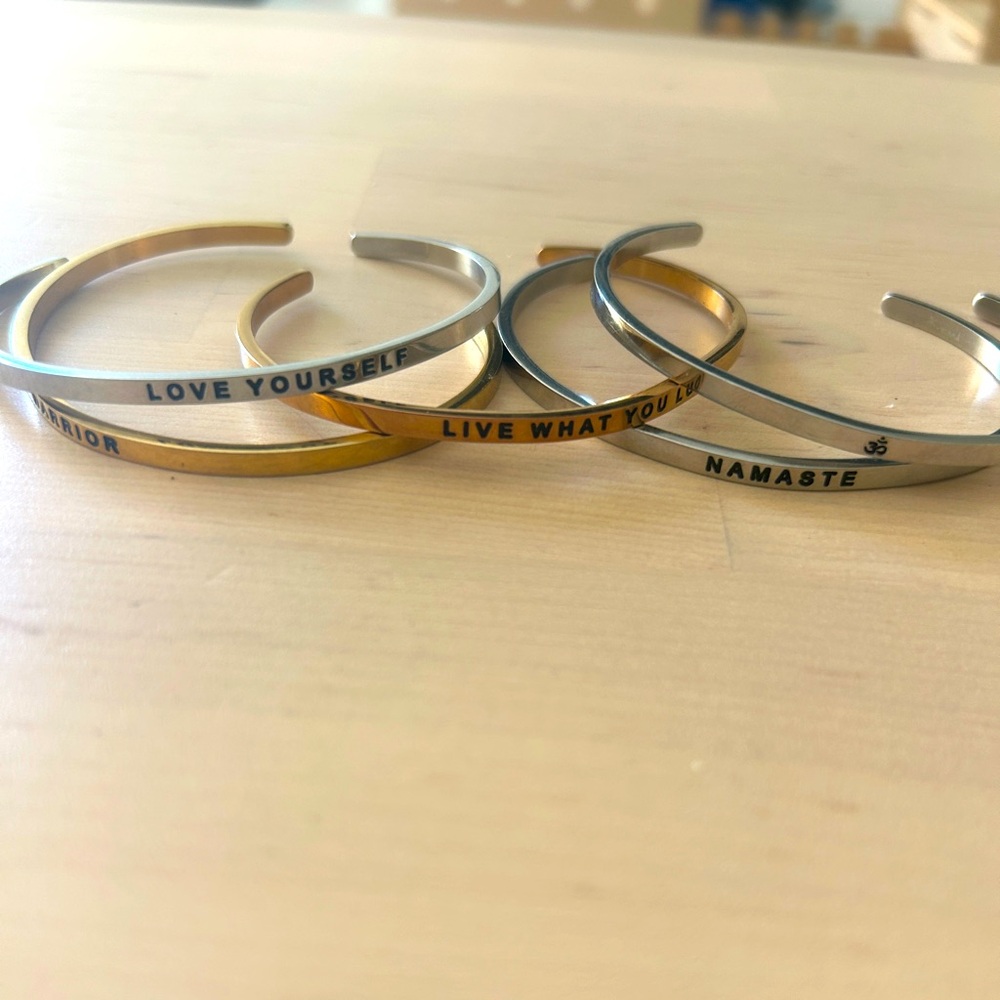 Set Of 5 Mantrabands - image 1